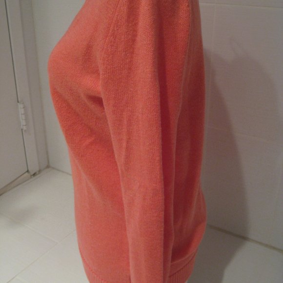 Old Navy Women's Sweater Coral Tropics Softest V-Neck Pullover Sweater Sz S/P - Picture 3 of 12